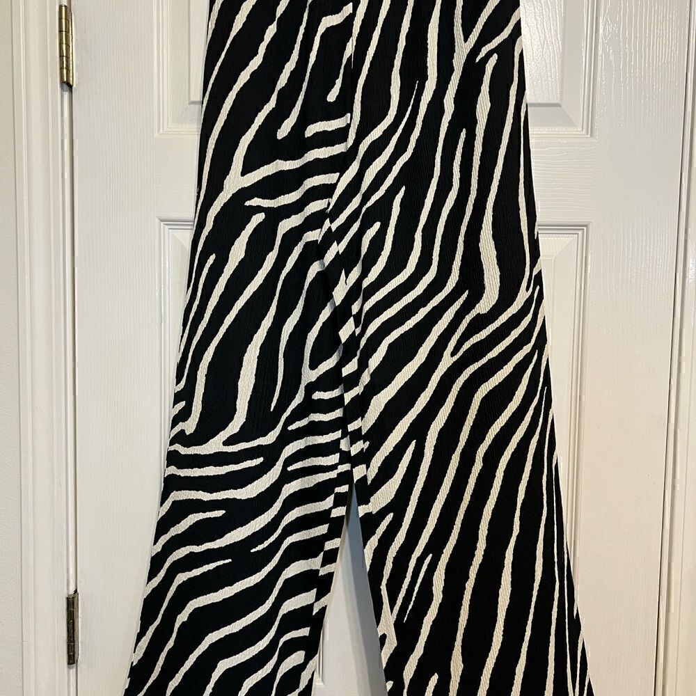 H&M Zebra print Wide Leg Pants Size S NWT